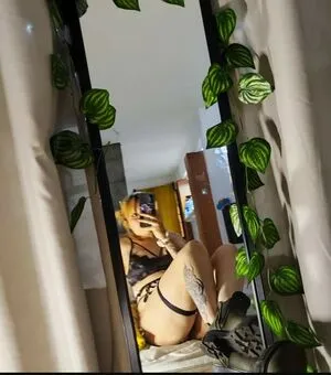 Carolinafri OnlyFans Leaked Free Thumbnail Picture - #wtSsmhyMwV