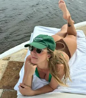 Caroline Abras OnlyFans Leaked Free Thumbnail Picture - #VFPvCJRBRH