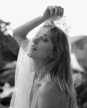 Caroline Abras OnlyFans Leaked Free Thumbnail Picture - #qSxLazasd5