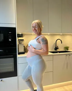 Caroline Aspenskog OnlyFans Leaked Free Thumbnail Picture - #itLTMCEykh