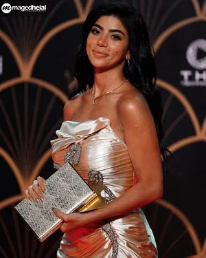 Caroline Azmy OnlyFans Leaked Free Thumbnail Picture - #2NgHPICogc