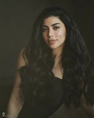 Caroline Azmy OnlyFans Leaked Free Thumbnail Picture - #Ol2NoFITEZ