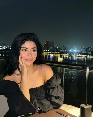 Caroline Azmy OnlyFans Leaked Free Thumbnail Picture - #ajO40D6kJx