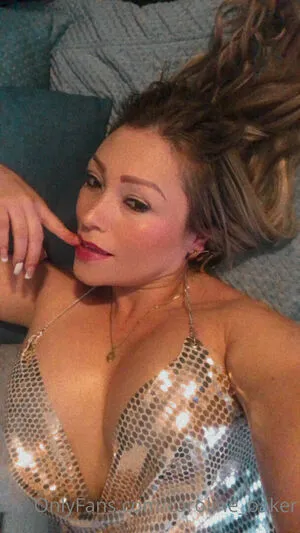 Caroline Baker OnlyFans Leaked Free Thumbnail Picture - #4nXHemE686