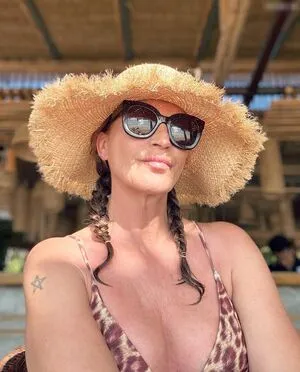 Caroline Beil OnlyFans Leaked Free Thumbnail Picture - #6jP30gsrKt