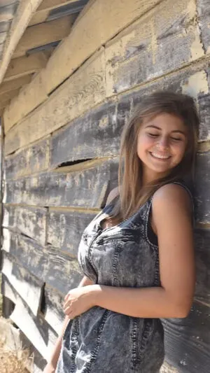 Caroline Casbon OnlyFans Leaked Free Thumbnail Picture - #2sFe1SbR9N