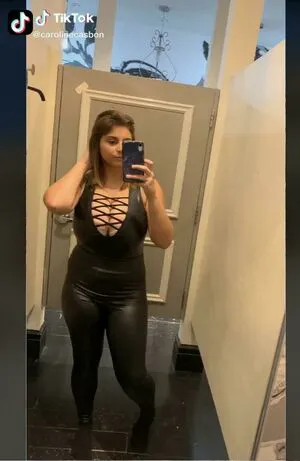 Caroline Casbon OnlyFans Leaked Free Thumbnail Picture - #NzniRNO7fy