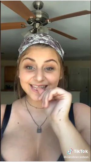 Caroline Casbon OnlyFans Leaked Free Thumbnail Picture - #xvgIaRMCLY
