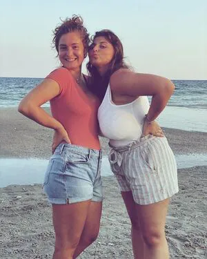 Caroline Casbon OnlyFans Leaked Free Thumbnail Picture - #yeVz5ubc1l
