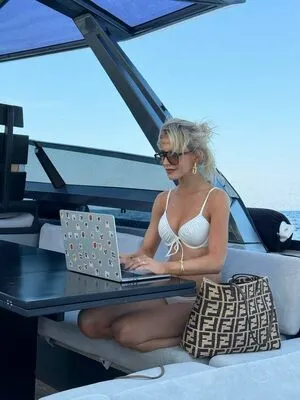 Caroline Daur OnlyFans Leaked Free Thumbnail Picture - #kist5PlBxH