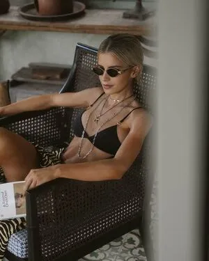 Caroline Daur OnlyFans Leaked Free Thumbnail Picture - #ver7wnbhu8