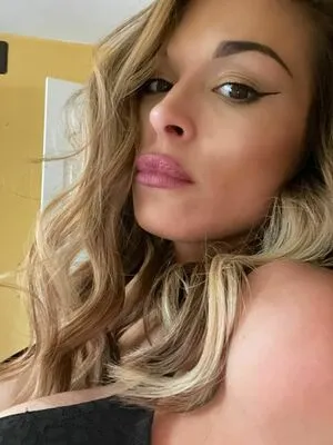 Caroline Ivy OnlyFans Leaked Free Thumbnail Picture - #s5CY8d3RF8