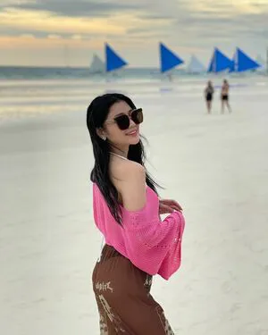 Caroline Lapena OnlyFans Leaked Free Thumbnail Picture - #JhVumoMYyU