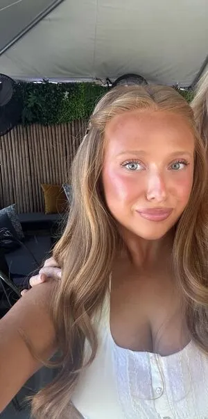 Caroline Malloy OnlyFans Leaked Free Thumbnail Picture - #3u9NTPIeBc