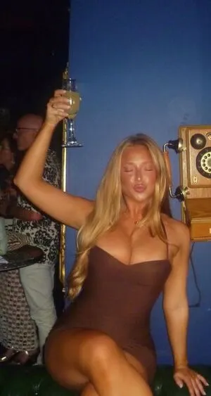 Caroline Malloy OnlyFans Leaked Free Thumbnail Picture - #DrzPKQfEIG