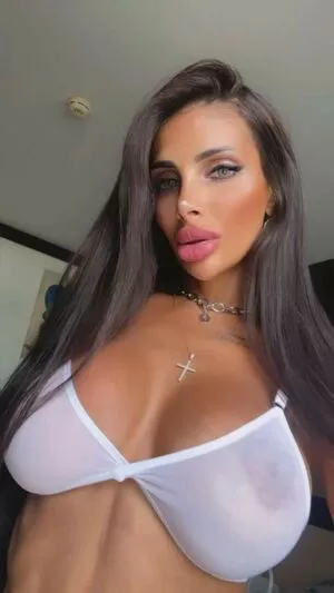 Caroline Queen OnlyFans Leaked Free Thumbnail Picture - #7VxA2rKmEK