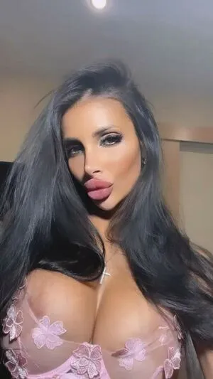 Caroline Queen OnlyFans Leaked Free Thumbnail Picture - #SrWK1IpDGp