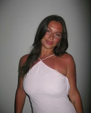 Caroline Smith OnlyFans Leaked Free Thumbnail Picture - #tZEz5tS704