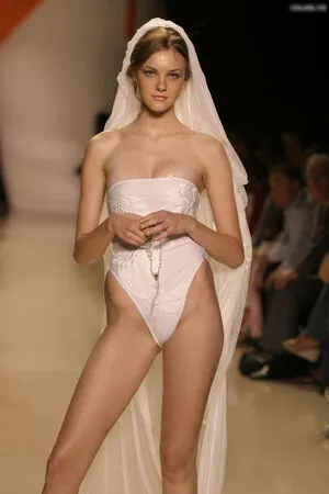 Caroline Trentini OnlyFans Leaked Free Thumbnail Picture - #EG8yBupRLV