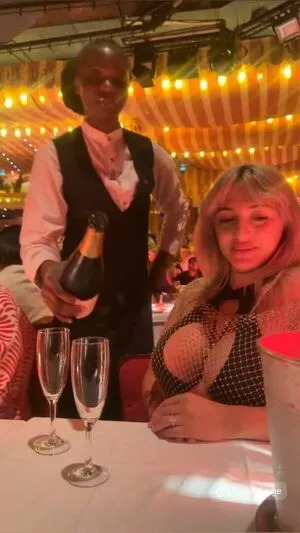 Caroline Vreeland OnlyFans Leaked Free Thumbnail Picture - #94n2Q5KkxN