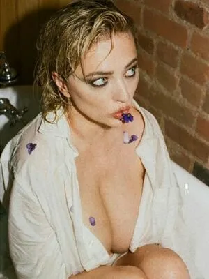 Caroline Vreeland OnlyFans Leaked Free Thumbnail Picture - #D8S4aATKqp