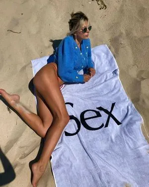 Caroline Vreeland OnlyFans Leaked Free Thumbnail Picture - #JCb7ZOBu2a