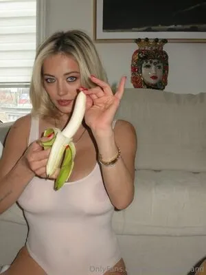 Caroline Vreeland OnlyFans Leaked Free Thumbnail Picture - #LIBIRw58ea