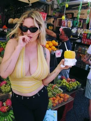 Caroline Vreeland OnlyFans Leaked Free Thumbnail Picture - #TCxk86rVN9