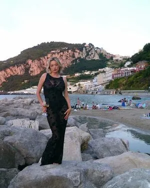 Caroline Vreeland OnlyFans Leaked Free Thumbnail Picture - #ghHCtDV0r5