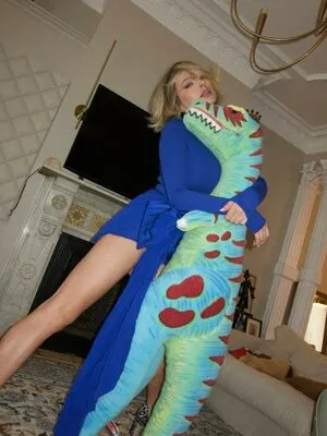 Caroline Vreeland OnlyFans Leaked Free Thumbnail Picture - #nfg2puQ0ky