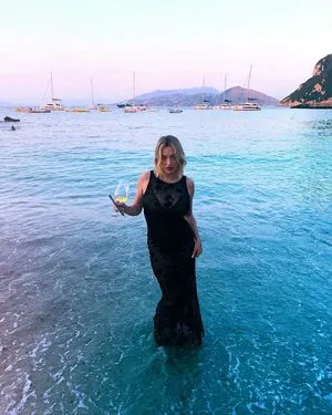 Caroline Vreeland OnlyFans Leaked Free Thumbnail Picture - #rbNfy6SgjR