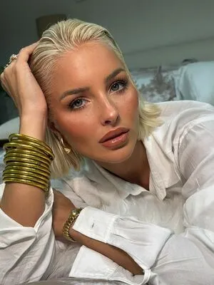 Caroline Weeks OnlyFans Leaked Free Thumbnail Picture - #JhTi53M51Q