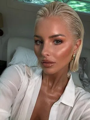 Caroline Weeks OnlyFans Leaked Free Thumbnail Picture - #uesYNPJuG5