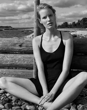 Caroline Winberg OnlyFans Leaked Free Thumbnail Picture - #8Vw4AQLci3
