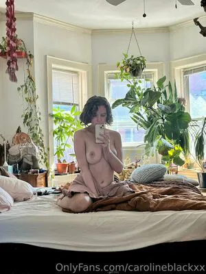 Carolineblackxx OnlyFans Leaked Free Thumbnail Picture - #VM8qKQnJfi