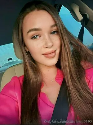 Carolinee2000 OnlyFans Leaked Free Thumbnail Picture - #A4uxq4SxPa