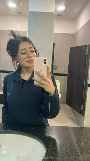 Carolinee2000 OnlyFans Leaked Free Thumbnail Picture - #Rvzdwk0KuP
