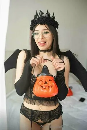 Carolinee2000 OnlyFans Leaked Free Thumbnail Picture - #tdBthJqR28