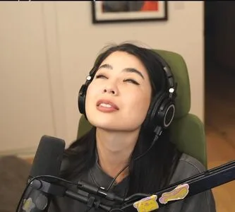 Carolinekwan OnlyFans Leaked Free Thumbnail Picture - #02IigFxoVJ
