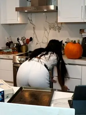 Carolinekwan OnlyFans Leaked Free Thumbnail Picture - #0UuaDjJJBQ