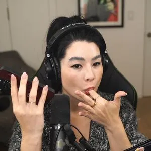 Carolinekwan OnlyFans Leaked Free Thumbnail Picture - #8XxPHkxqqh