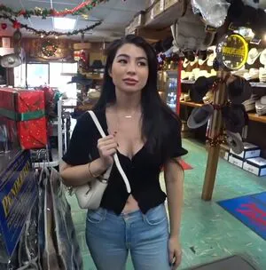 Carolinekwan OnlyFans Leaked Free Thumbnail Picture - #GXFnt8LzWf