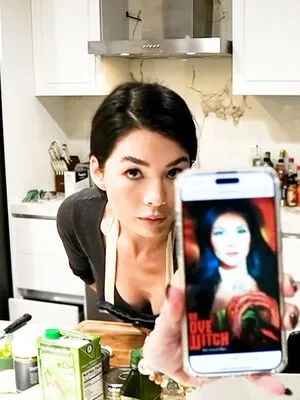 Carolinekwan OnlyFans Leaked Free Thumbnail Picture - #VRIKJl2pYr