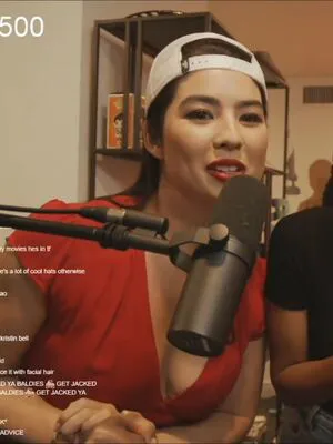 Carolinekwan OnlyFans Leaked Free Thumbnail Picture - #W8kMrqOIun