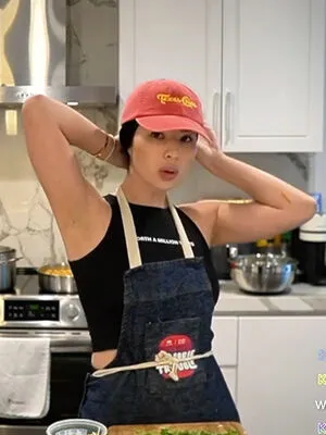 Carolinekwan OnlyFans Leaked Free Thumbnail Picture - #WbONmw5yio