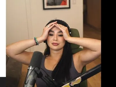Carolinekwan OnlyFans Leaked Free Thumbnail Picture - #X4MO1vaXoQ