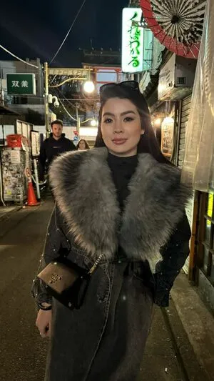 Carolinekwan OnlyFans Leaked Free Thumbnail Picture - #dN0EJZ2mAw