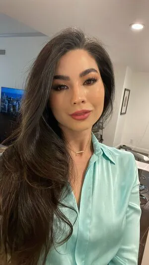 Carolinekwan OnlyFans Leaked Free Thumbnail Picture - #fhmj0NM4it