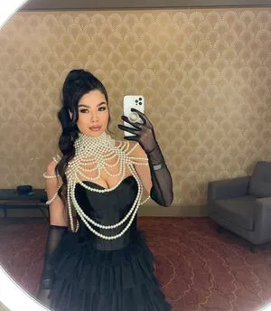 Carolinekwan OnlyFans Leaked Free Thumbnail Picture - #lp4zHS4nsA