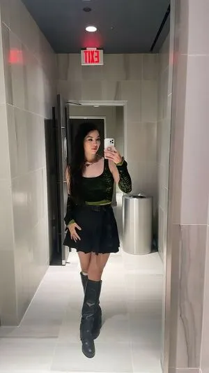 Carolinekwan OnlyFans Leaked Free Thumbnail Picture - #mFkqj0wPxh